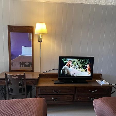 Budget Host Inn Greenup Exteriér fotografie